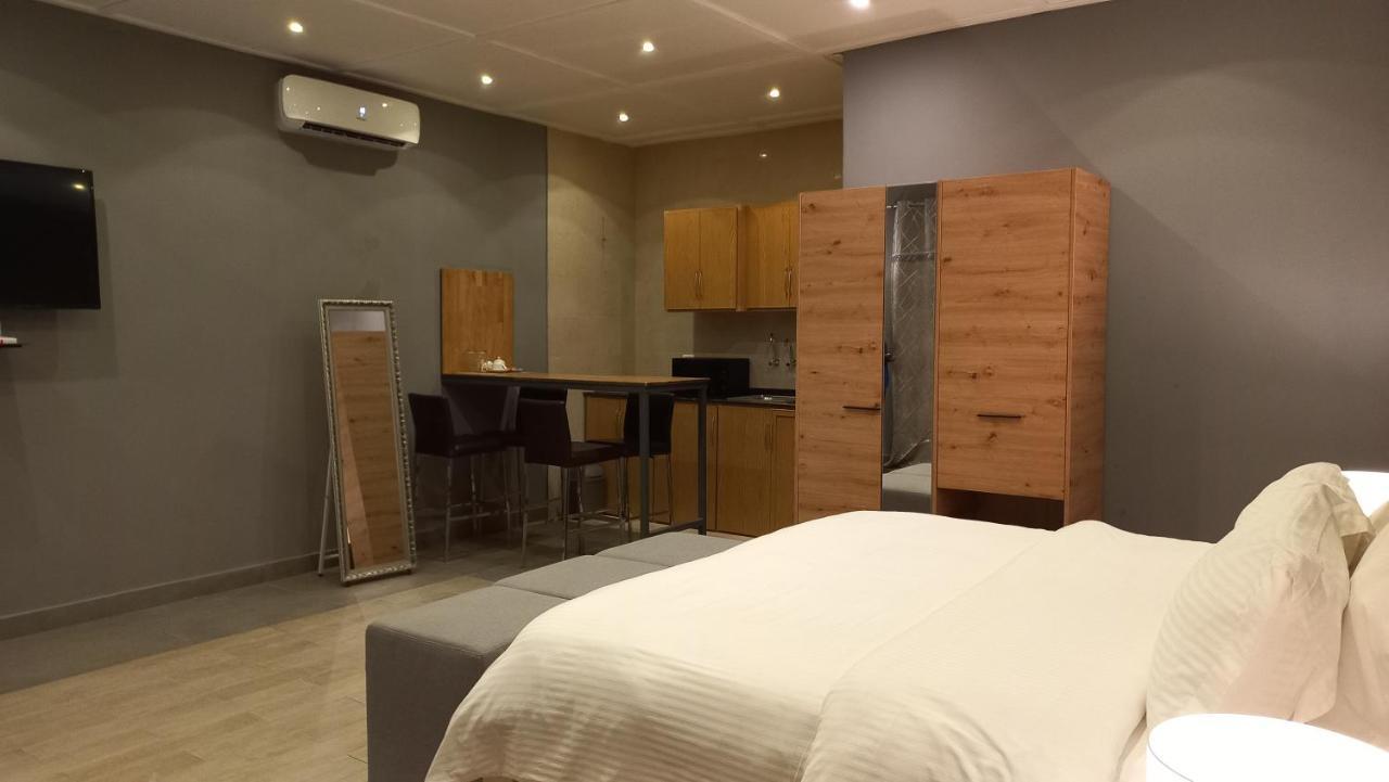 Tropicana Beach & Resort Elwa Екстер'єр фото