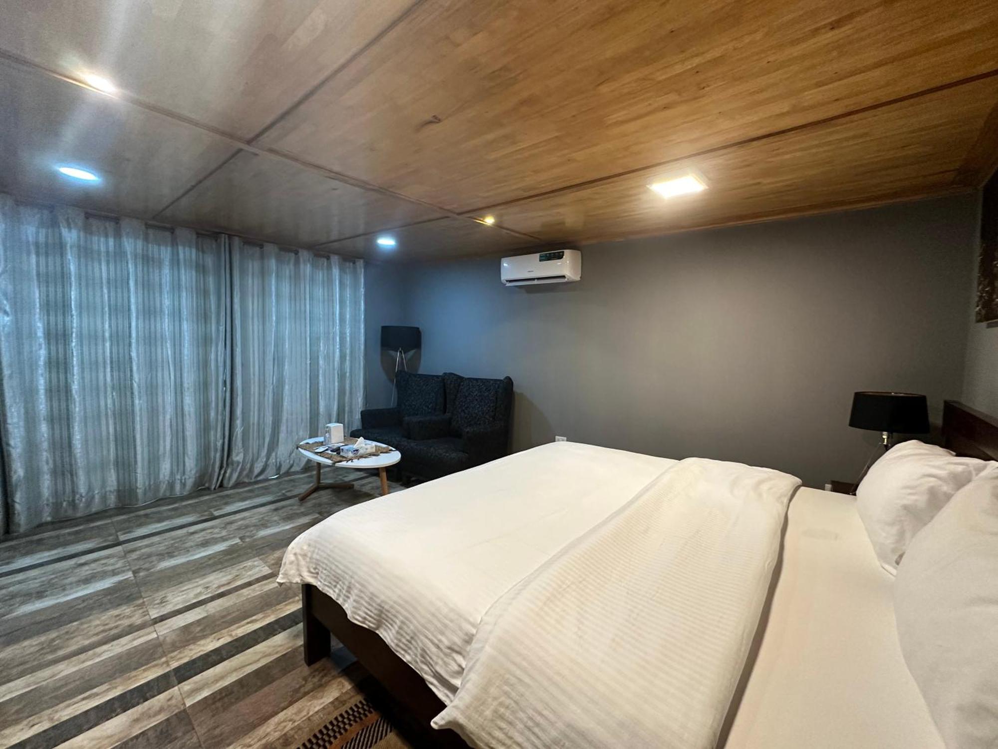 Tropicana Beach & Resort Elwa Екстер'єр фото