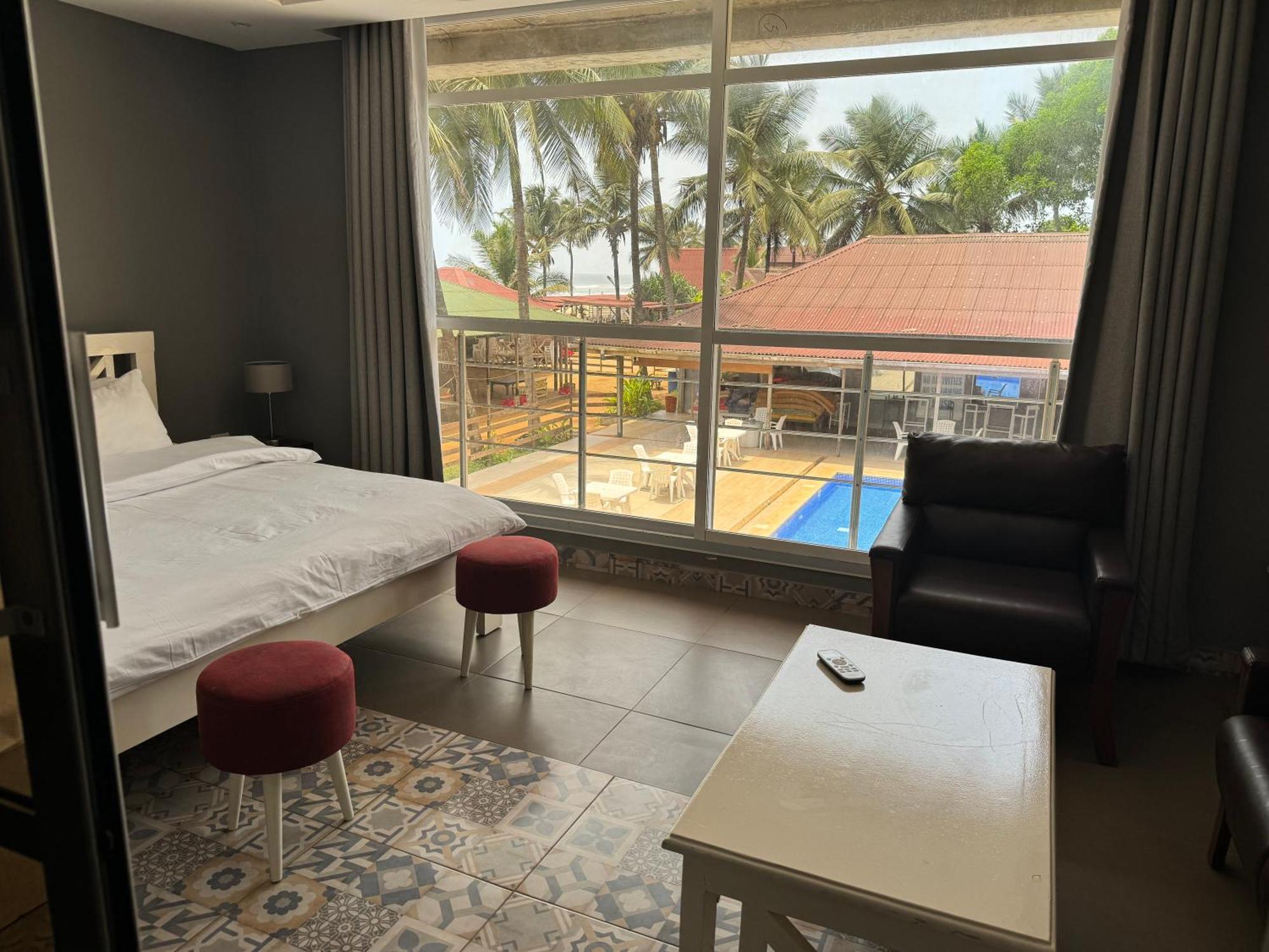 Tropicana Beach & Resort Elwa Екстер'єр фото